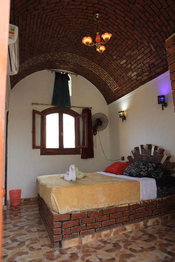 Villa Memnoun House Luxor Esterno foto