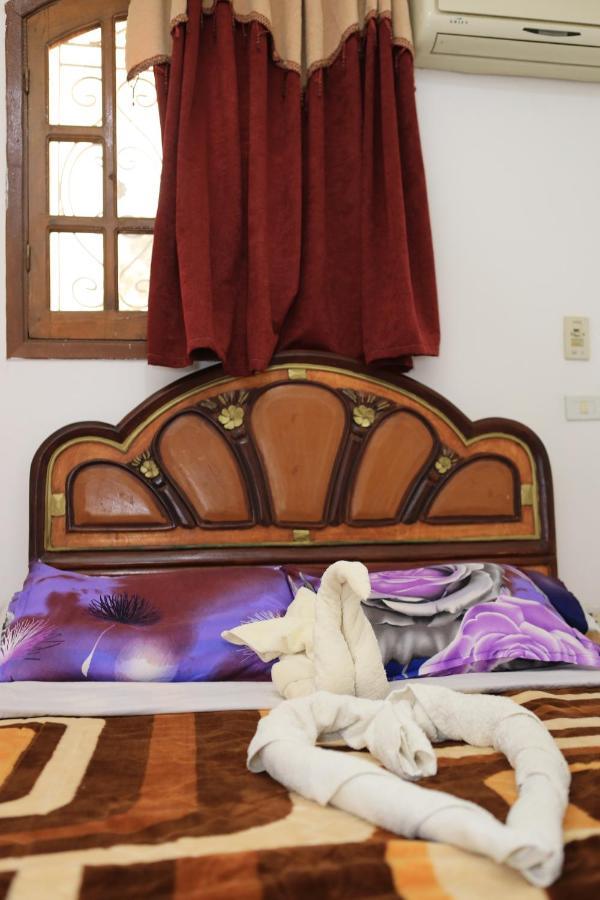 Villa Memnoun House Luxor Esterno foto