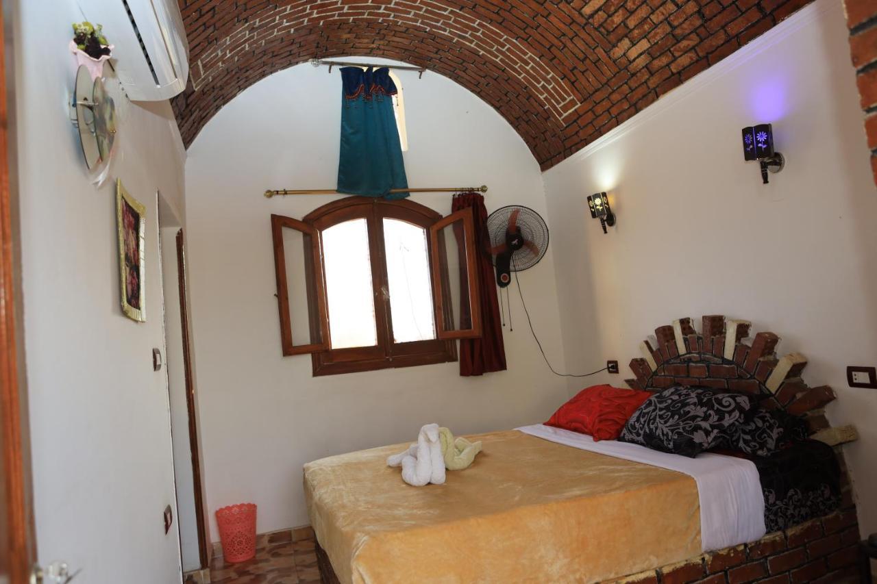 Villa Memnoun House Luxor Esterno foto